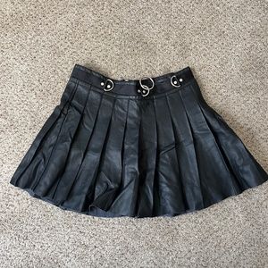 Spade Pleated Micro Mini Skirt